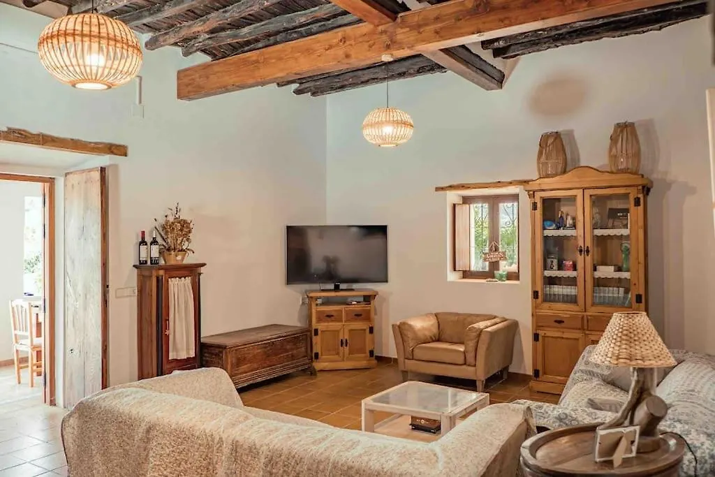 Charming Ibiza Villa サン・リョレンツ・デ・バラフィア