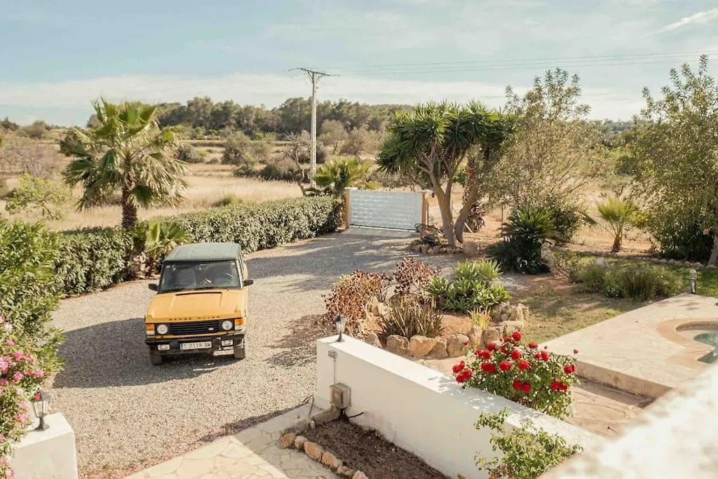 Charming Ibiza Villa サン・リョレンツ・デ・バラフィア スペイン