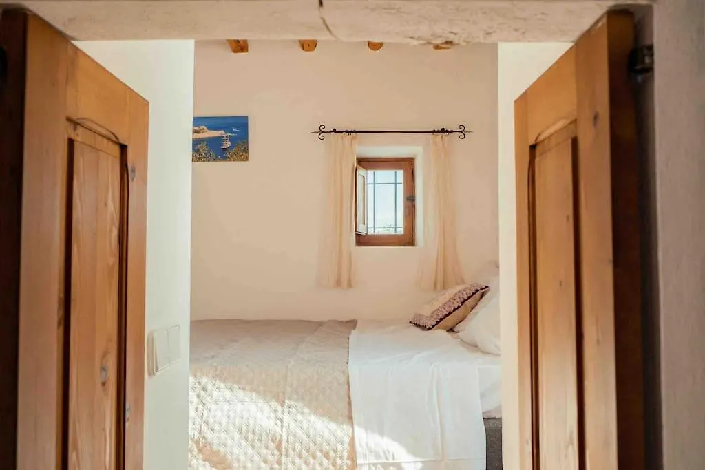Charming Ibiza Villa サン・リョレンツ・デ・バラフィア